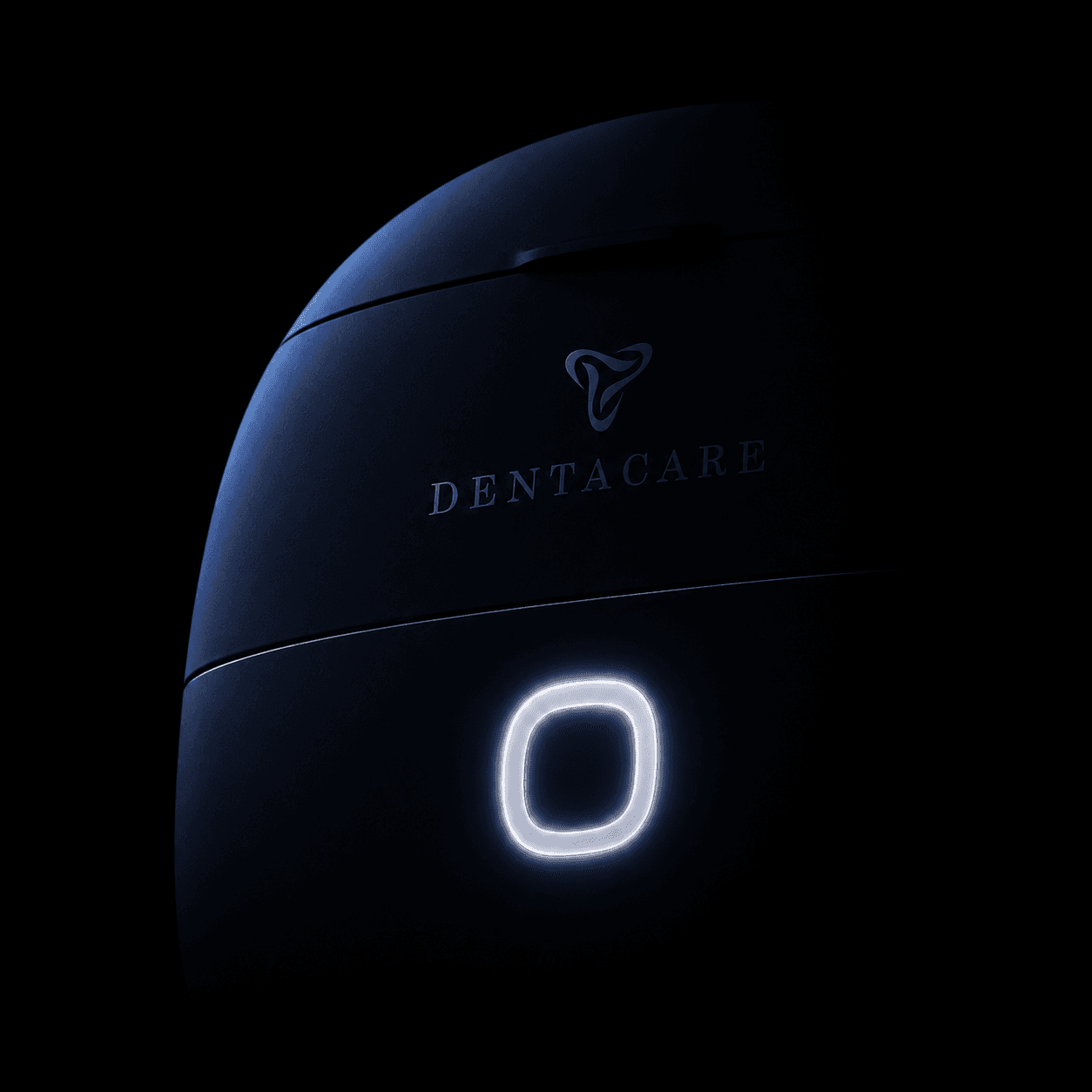 Der Dentacare UV-Cleaner, aus dem Dunkel fotografiert, mit leuchtendem Startring